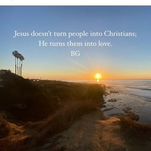 Meet your Posher, Danelle